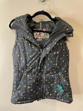 Burton Hooded Sly Puffer Vest Black Multicolored Polka Square Pattern Small